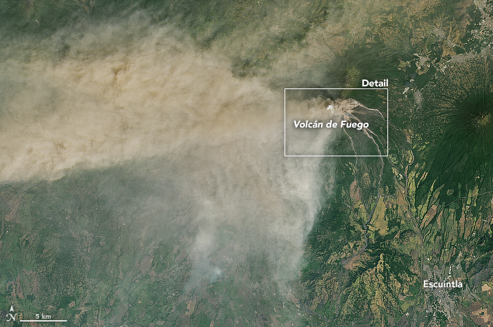 Active volcano erupts again in Guatemala