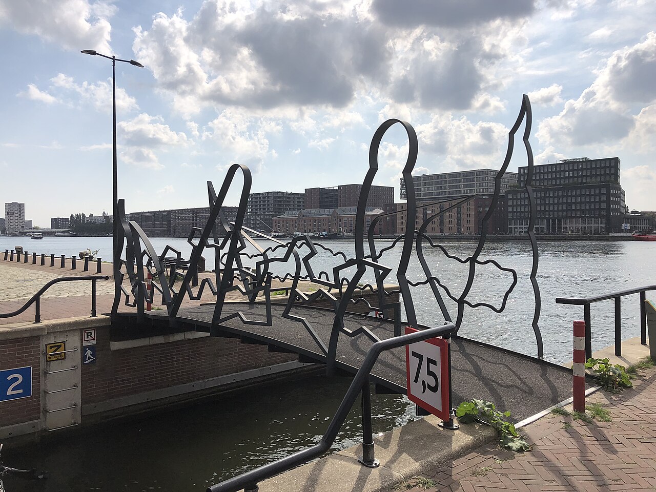 Nieuwe beelden van de zon onthullen kolkende bewegingen